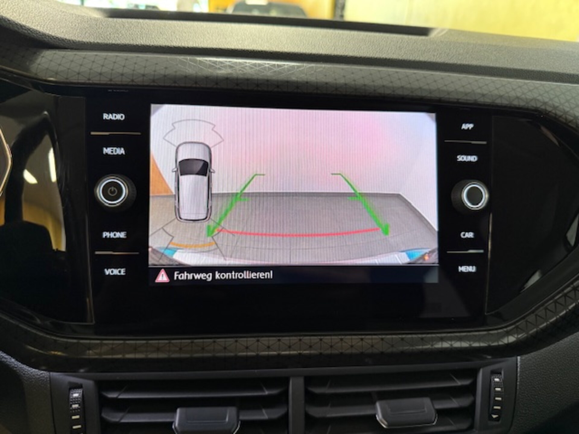 Volkswagen T-Cross Style