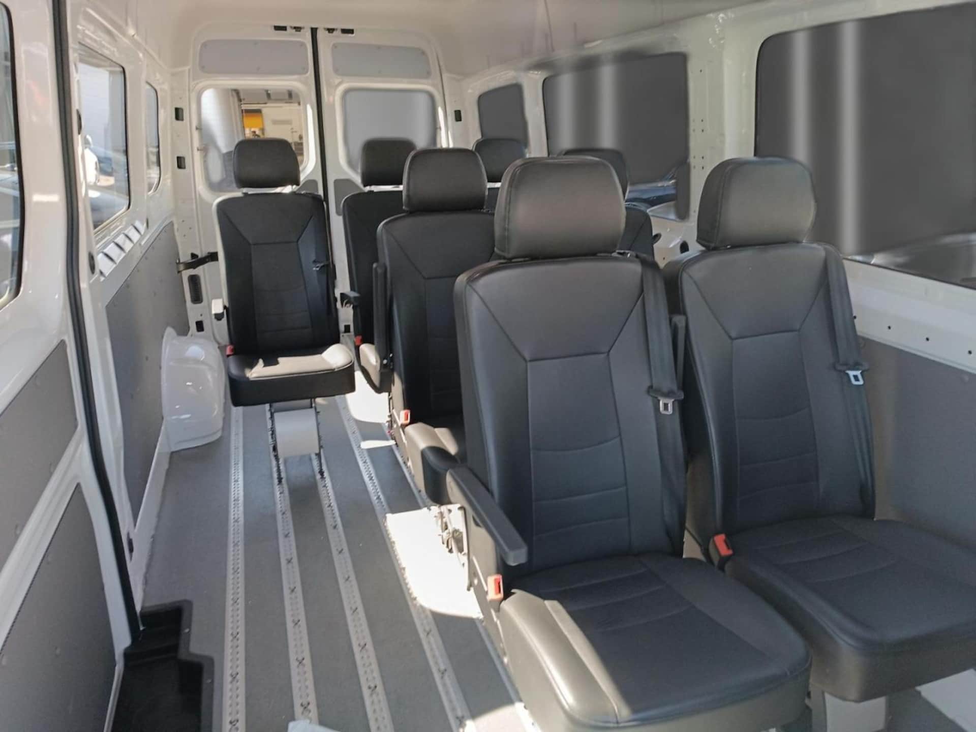 Volkswagen Crafter Kasten langer Radstand