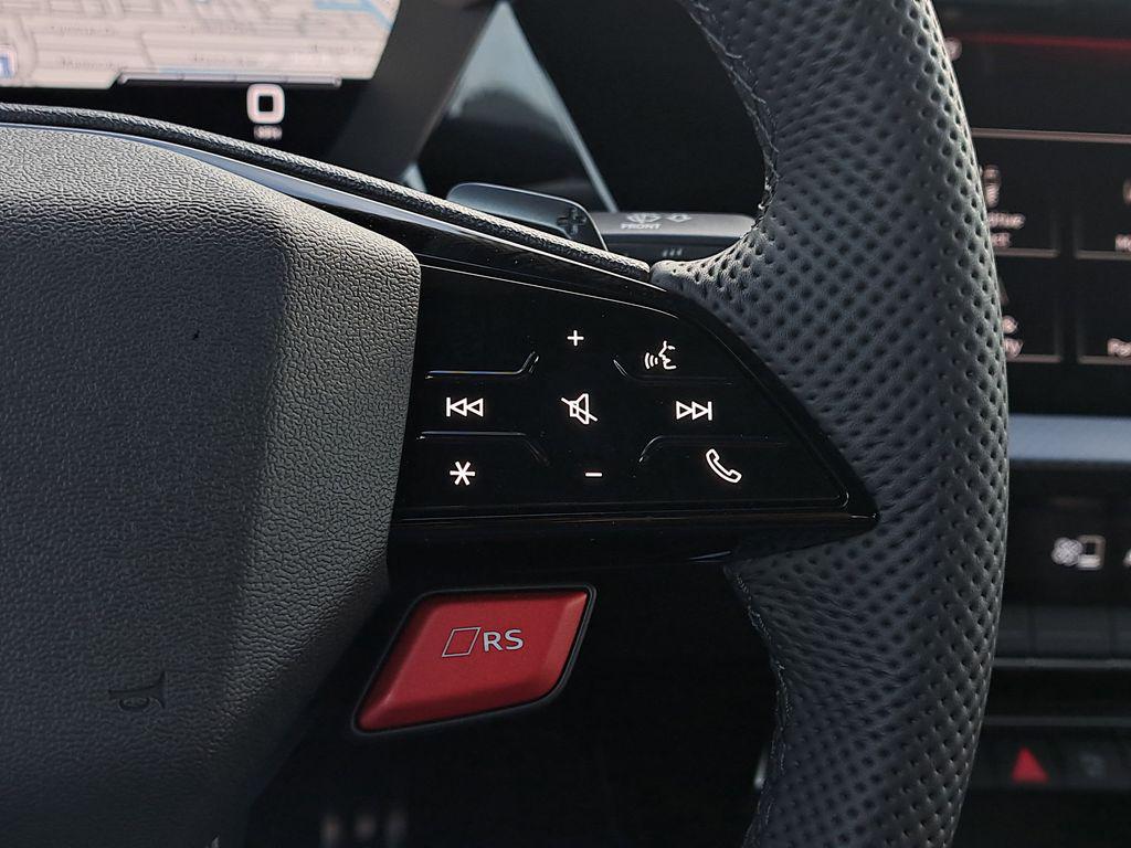 2025 Audi RS 3 Base - Photo 9