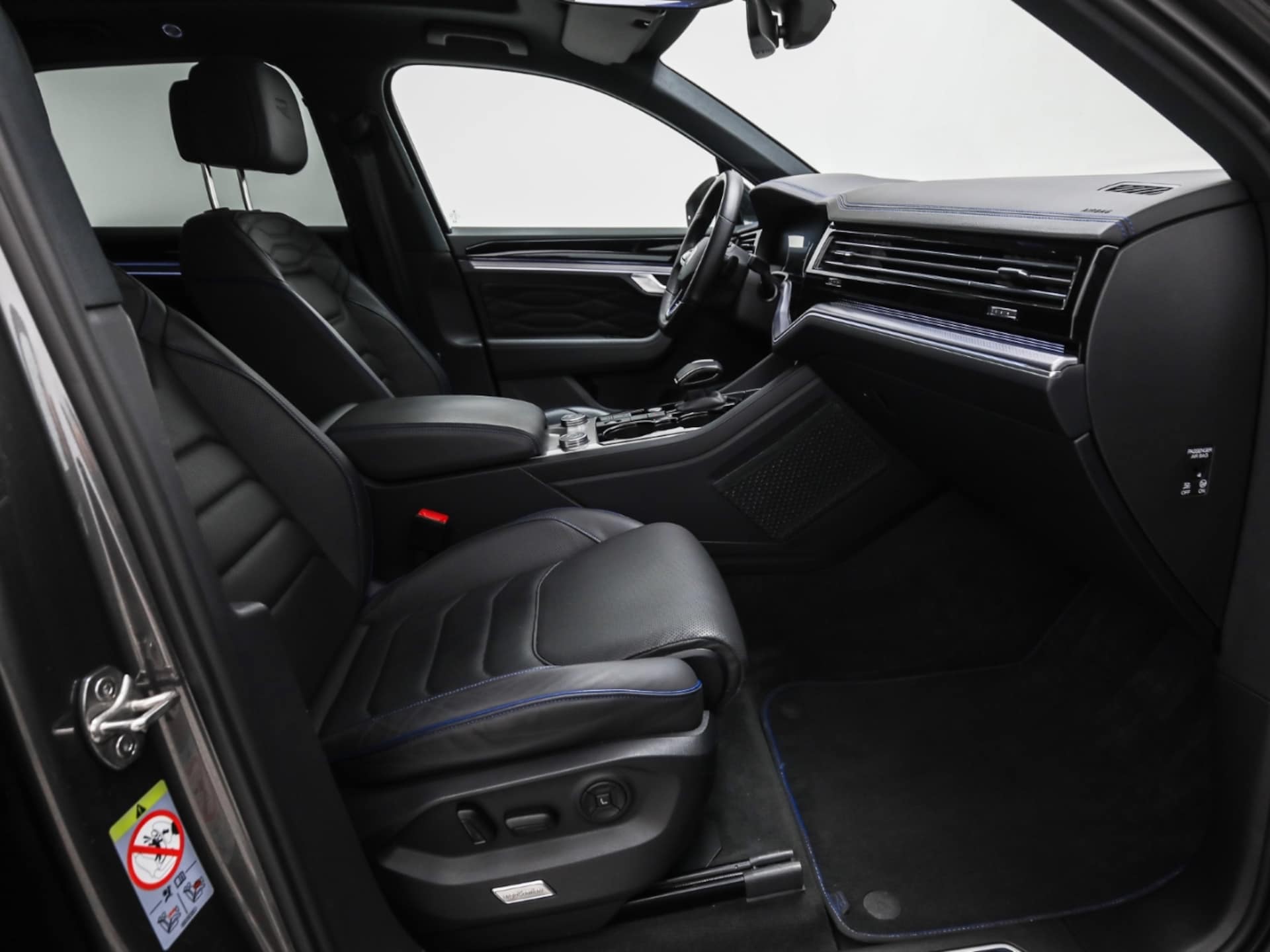 Volkswagen Touareg R