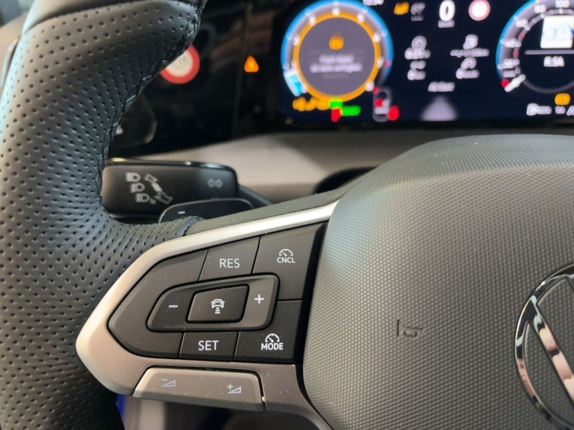 Volkswagen Golf Variant R-Line