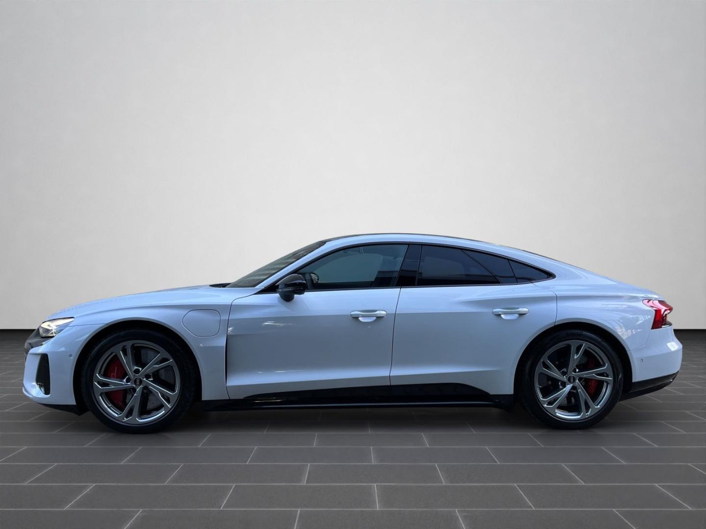 Image about Audi e-tron GT e-tron quattro