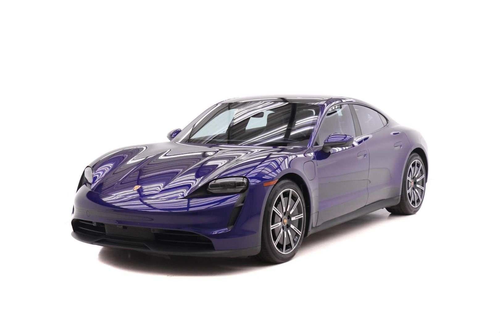 2022 Porsche Taycan -'s photo
