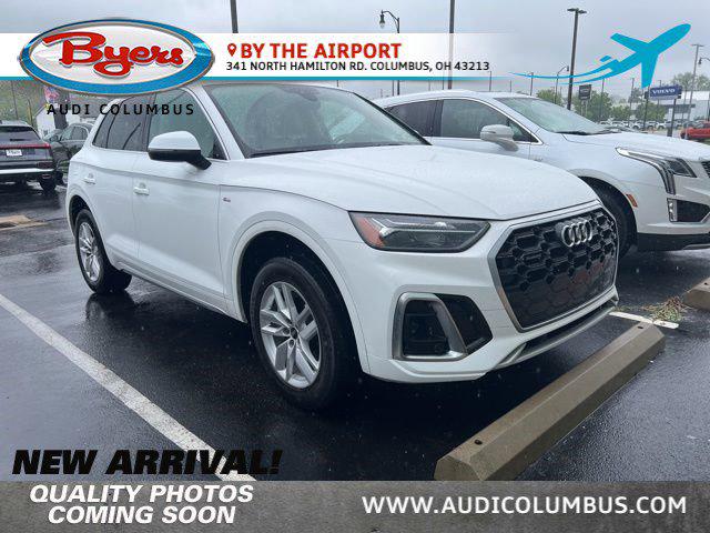 2023 Audi Q5 45 Premium's photo