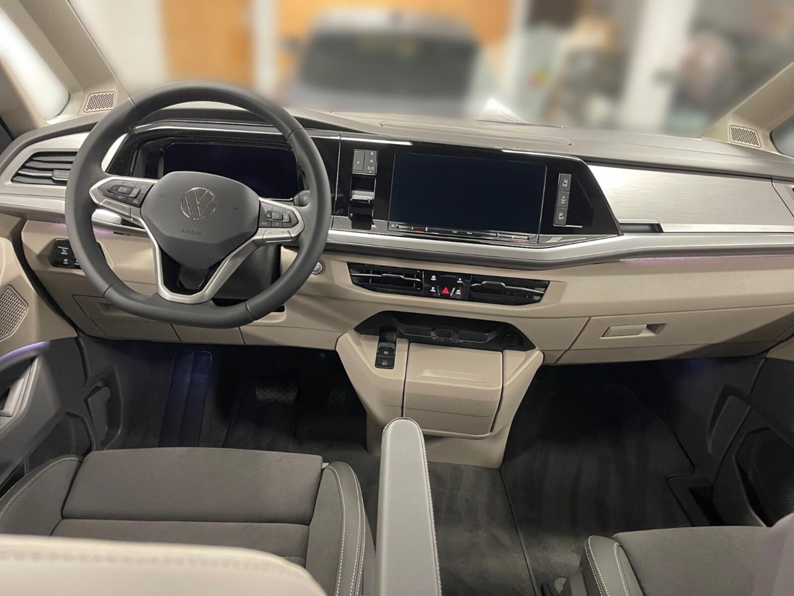 Volkswagen Multivan Langversion – Bild 13