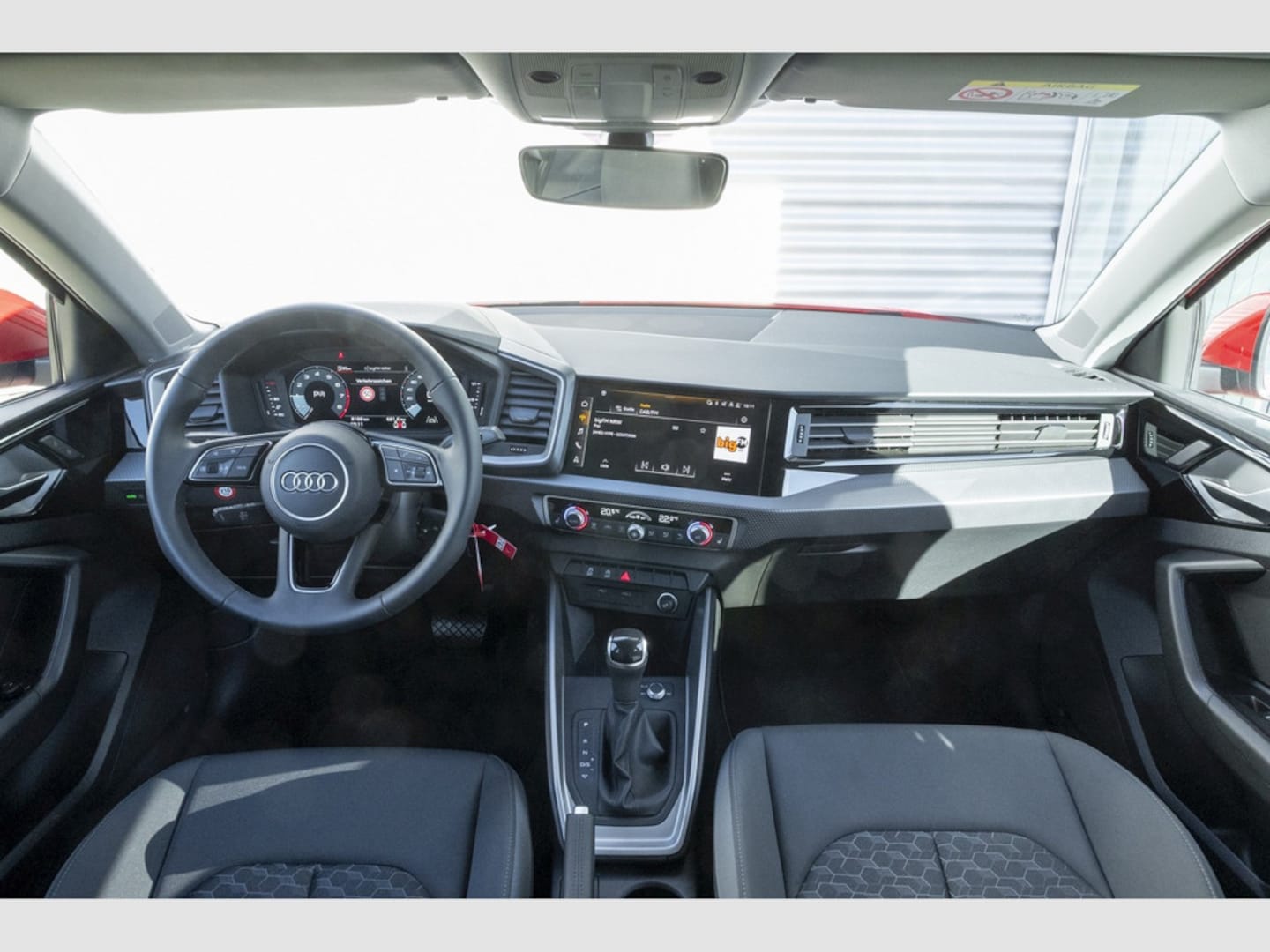 Bild über Audi A1 Sportback S line 25 TFSI S tronic - für weitere Informationen kontaktieren Sie den Audi Partner