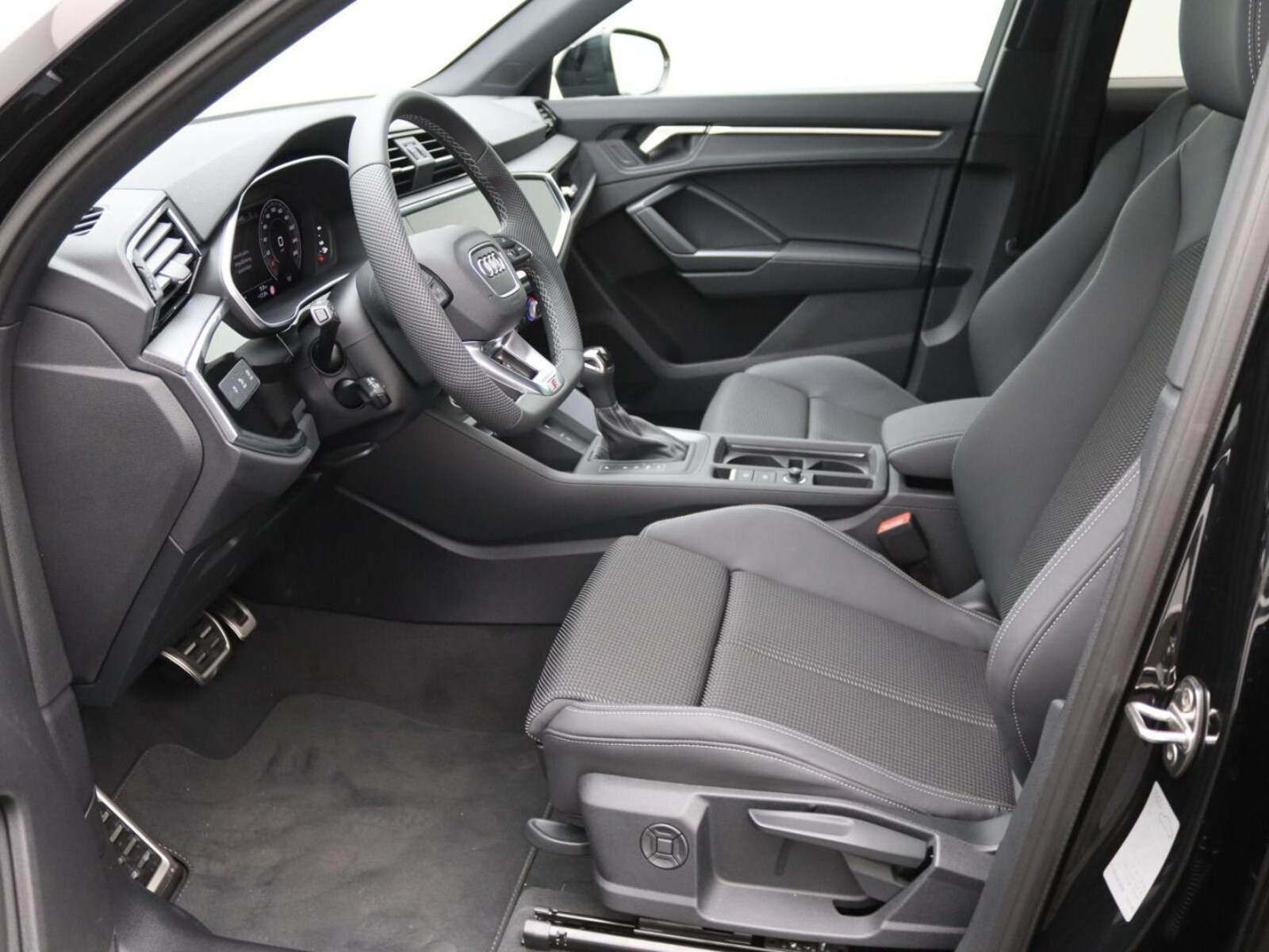 Audi Q3 – Bild 18