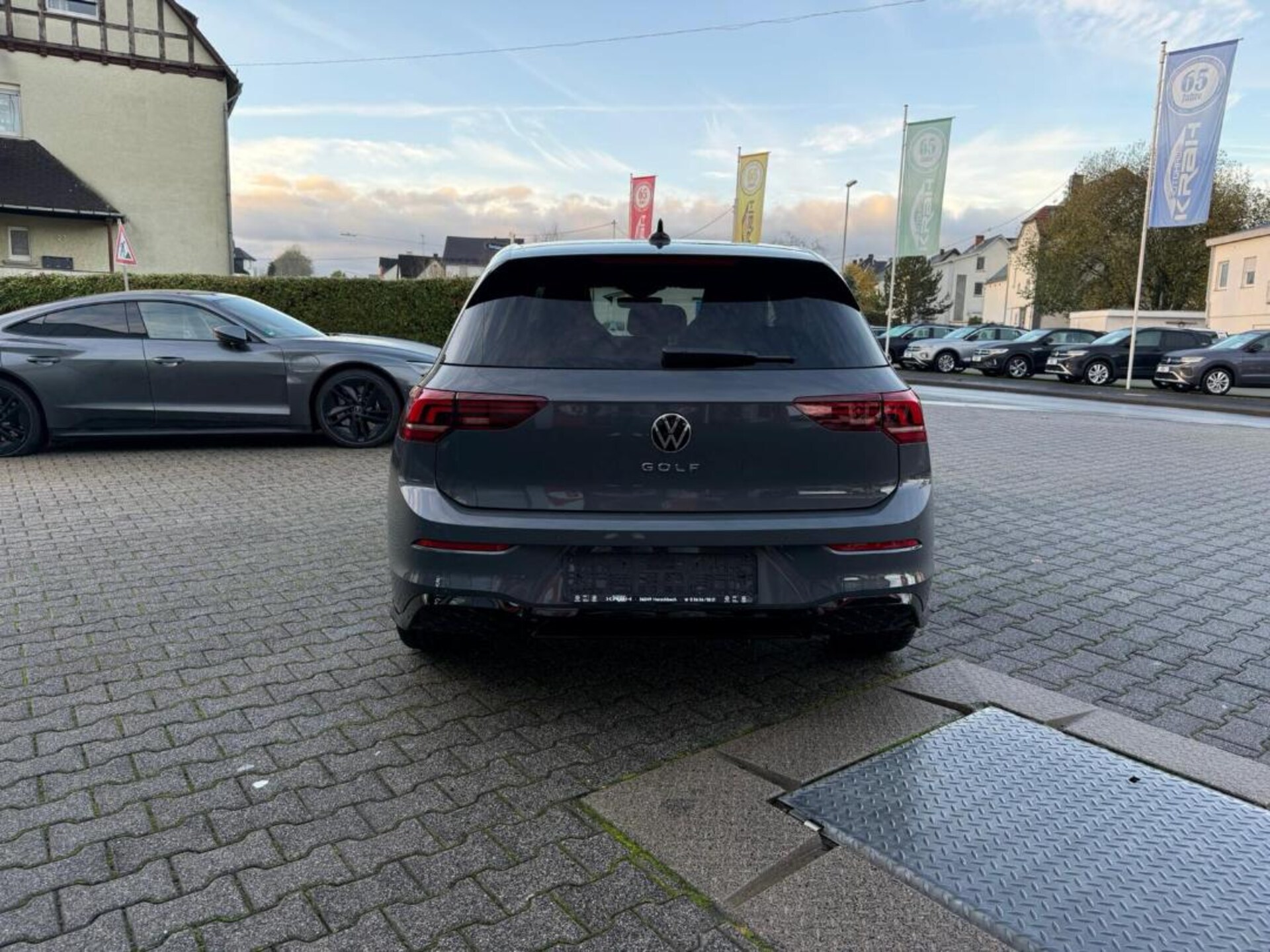 Volkswagen Golf R-Line