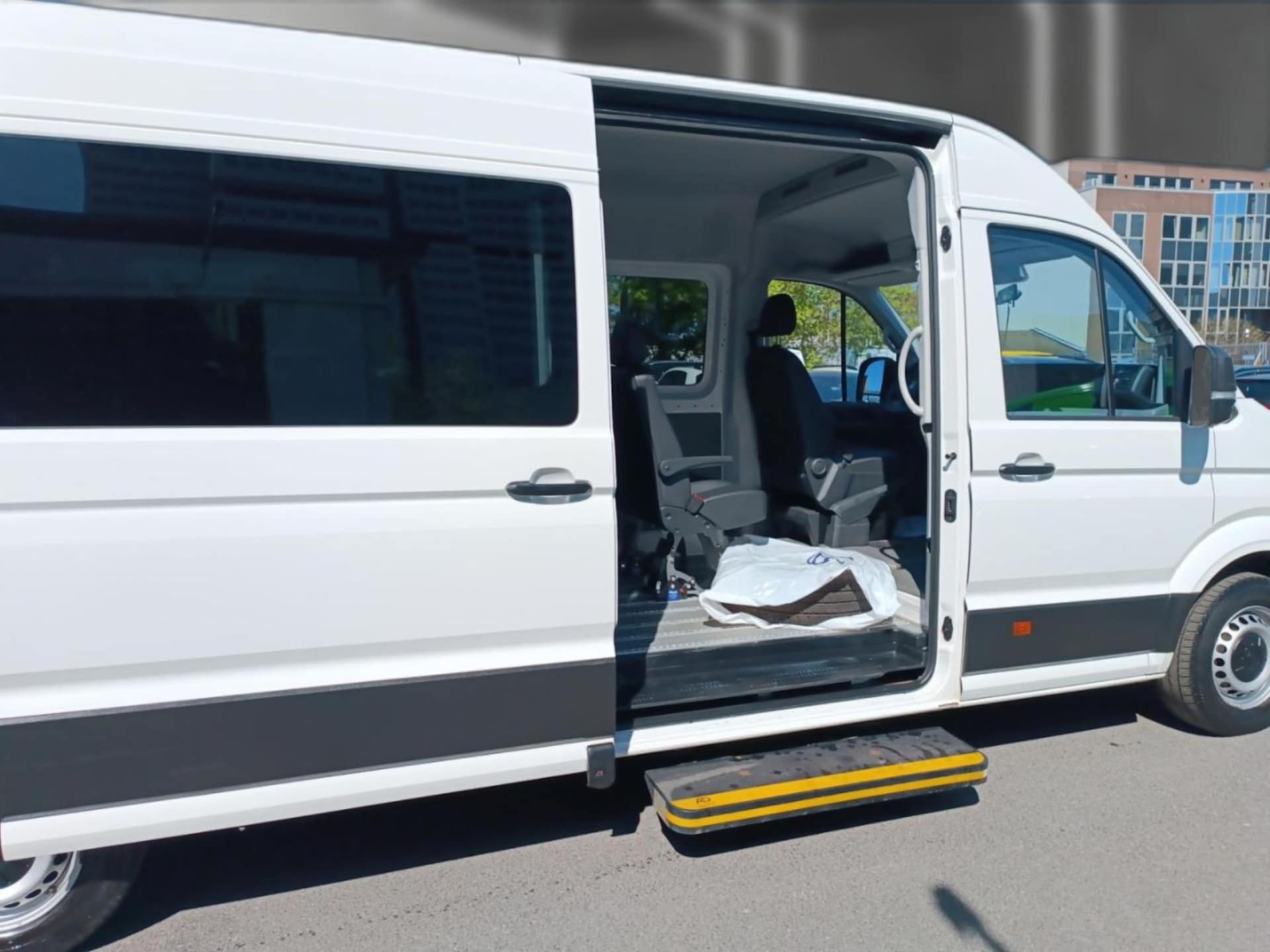 Volkswagen Crafter Kasten langer Radstand