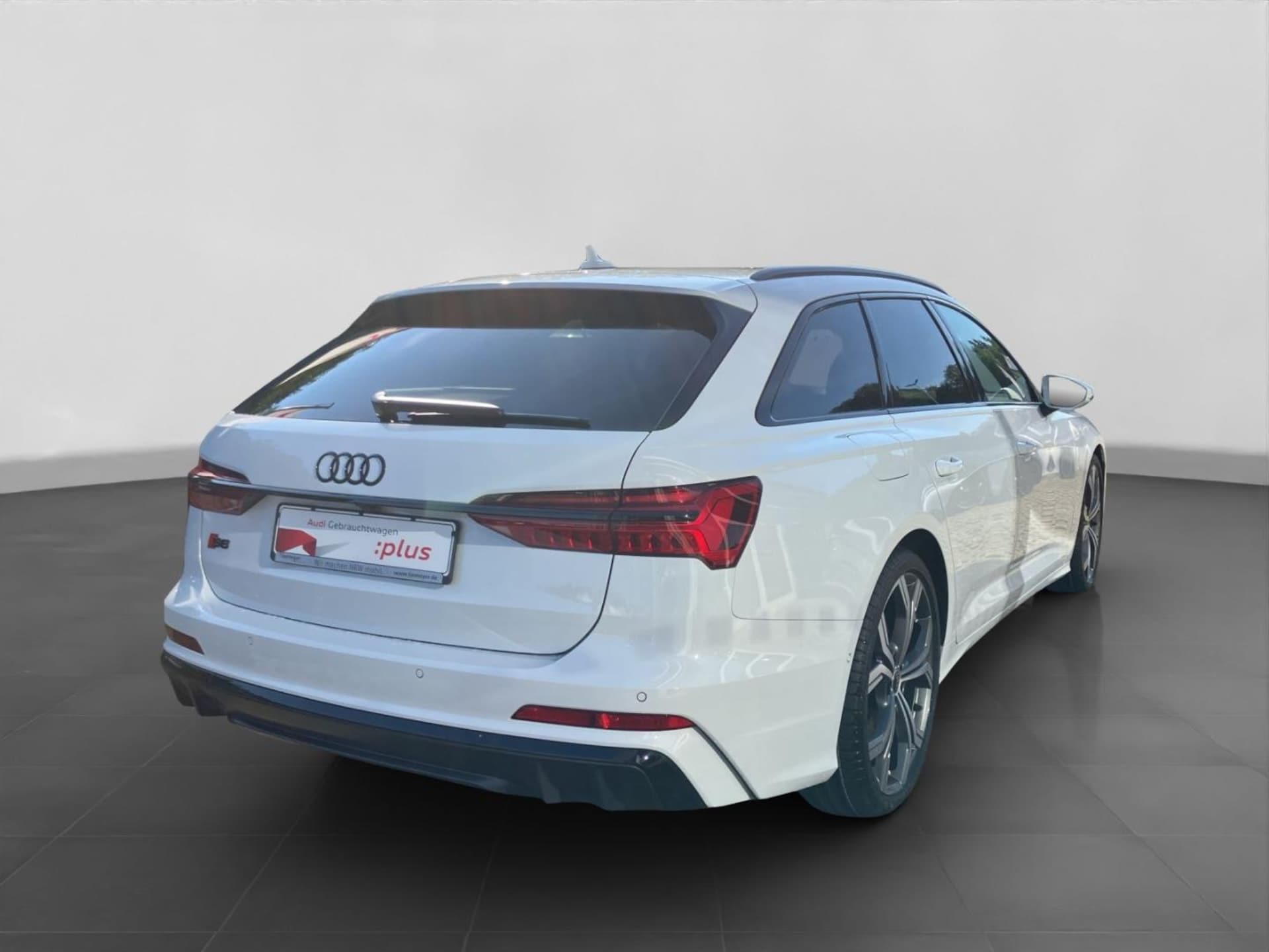 Audi S6 Avant