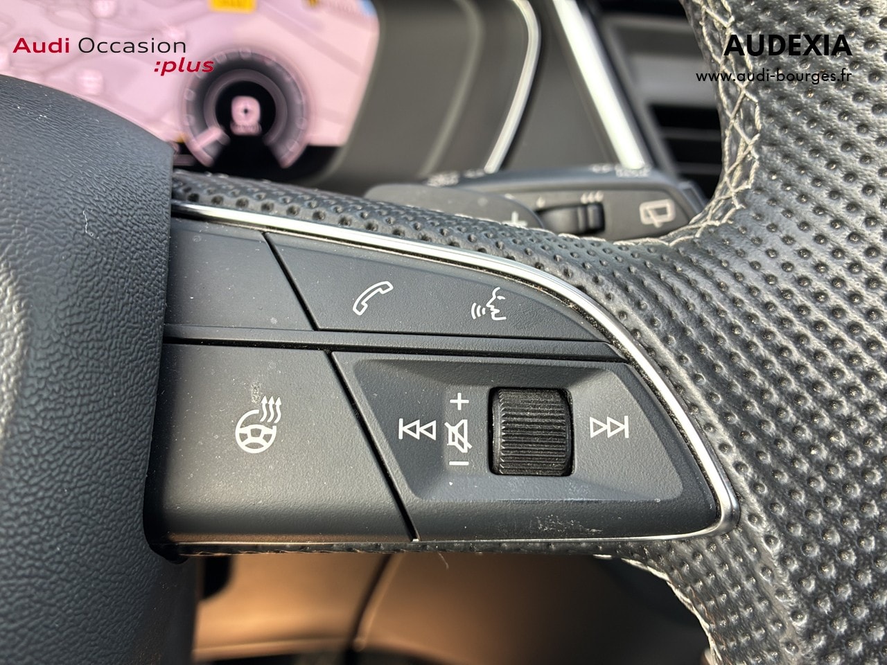 Image about Audi Q5 Sportback TFSI e S line 50 TFSI e quattro 220 kW (299 ch) S tronic