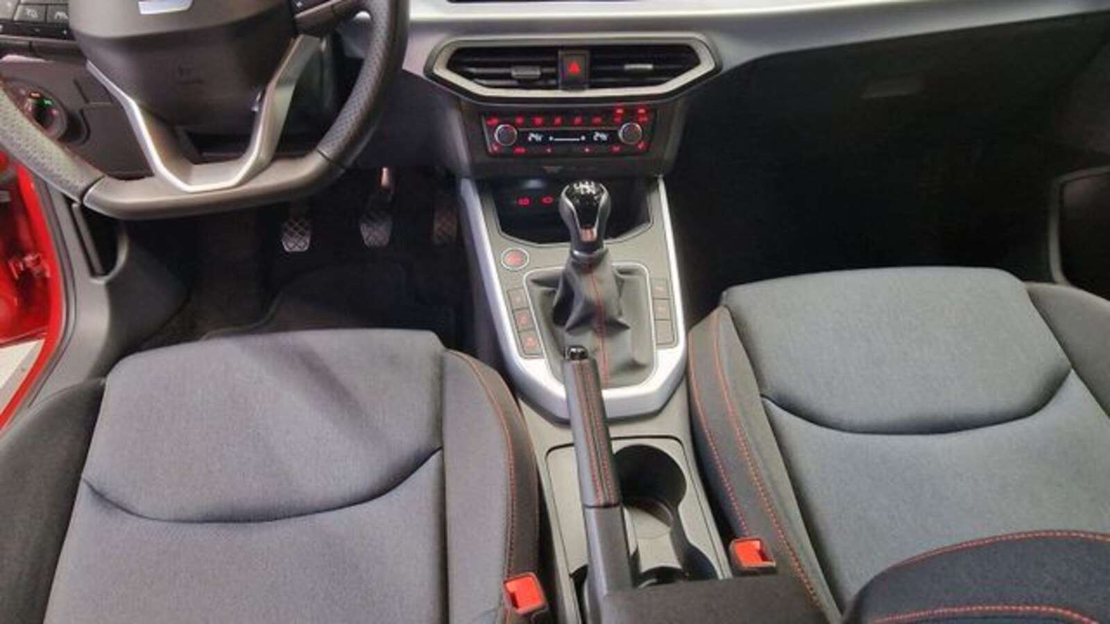 SEAT Arona – Bild 16