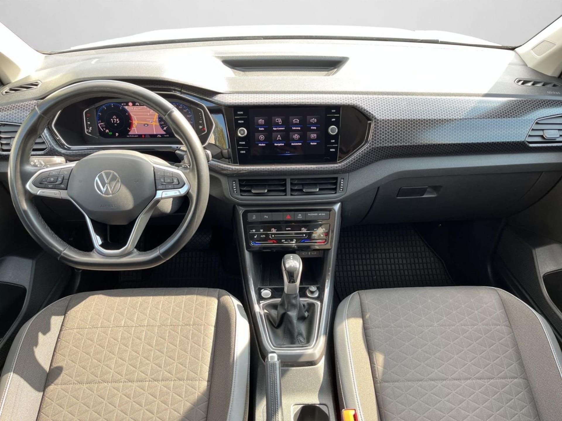Volkswagen T-Cross Style