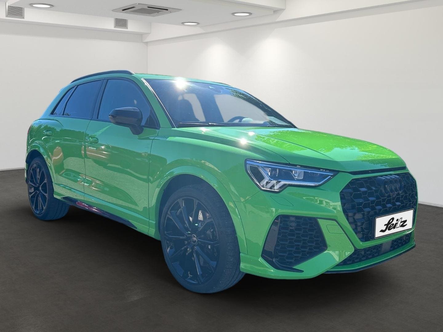 Bild über Audi RS Q3 TFSI quattro S tronic - für weitere Informationen kontaktieren Sie den Audi Partner