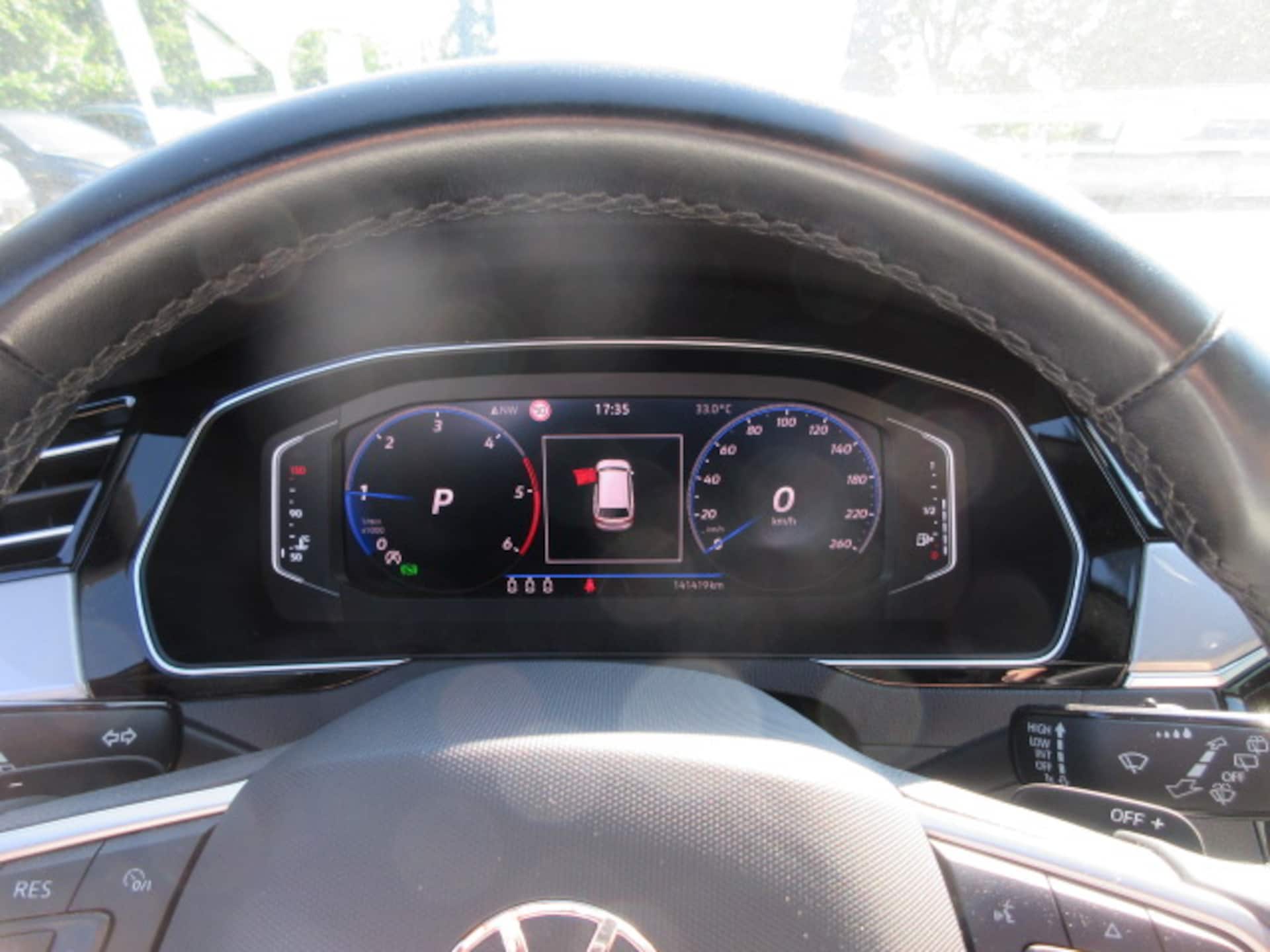 Volkswagen Passat Variant Business