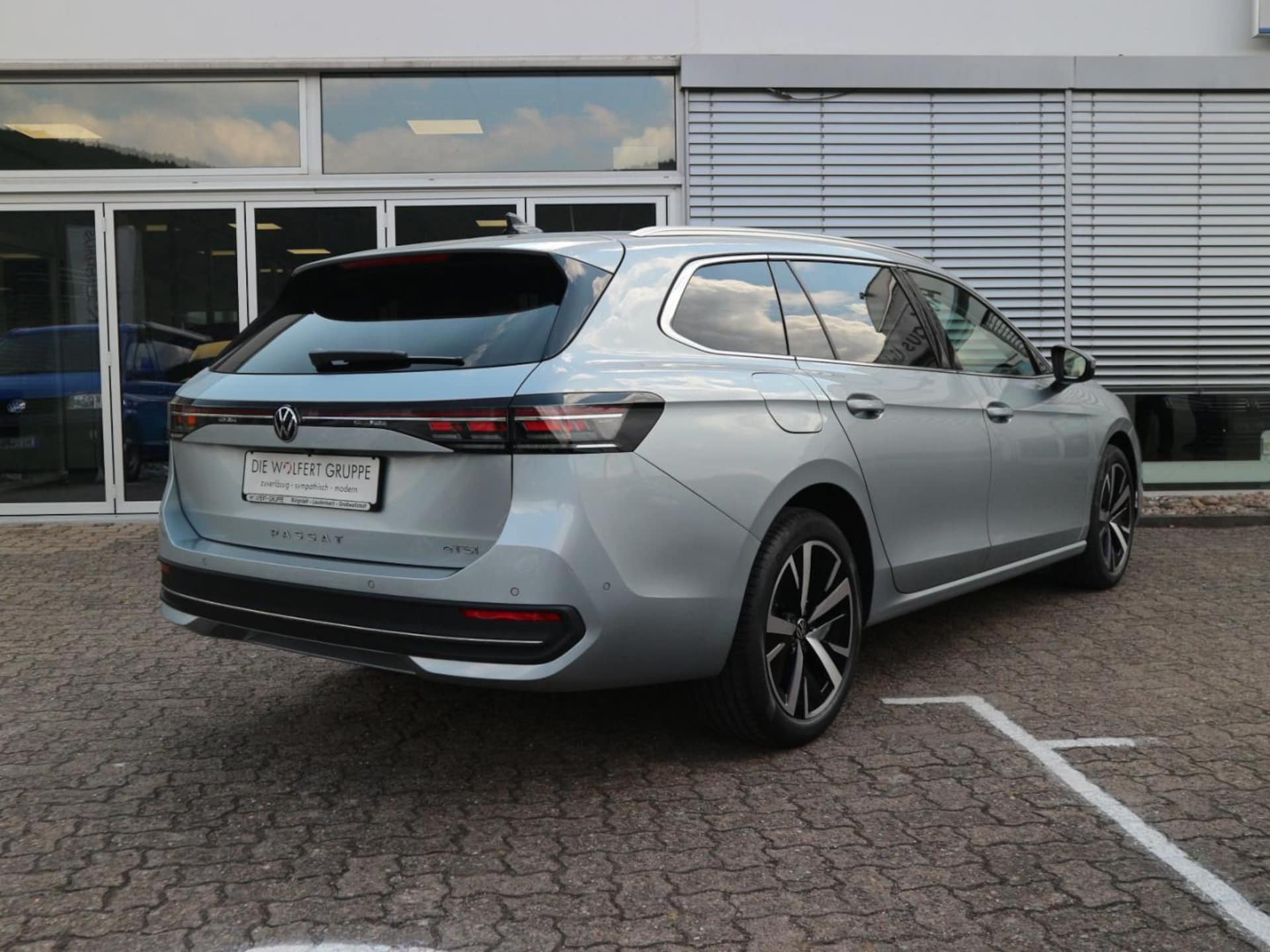 Volkswagen Passat Business