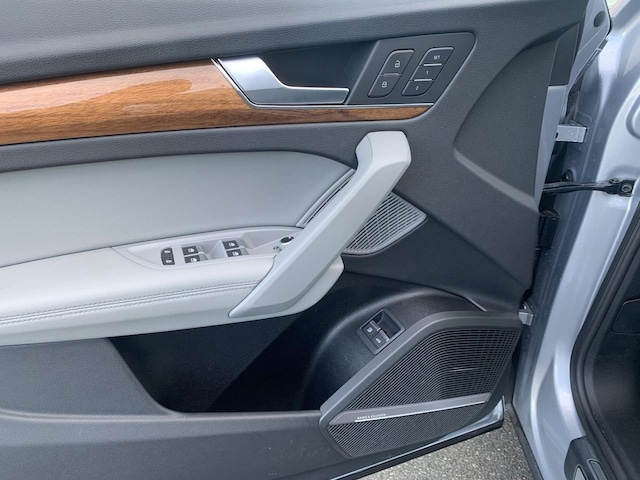 2023 Audi Q5 Premium Plus - Photo 11