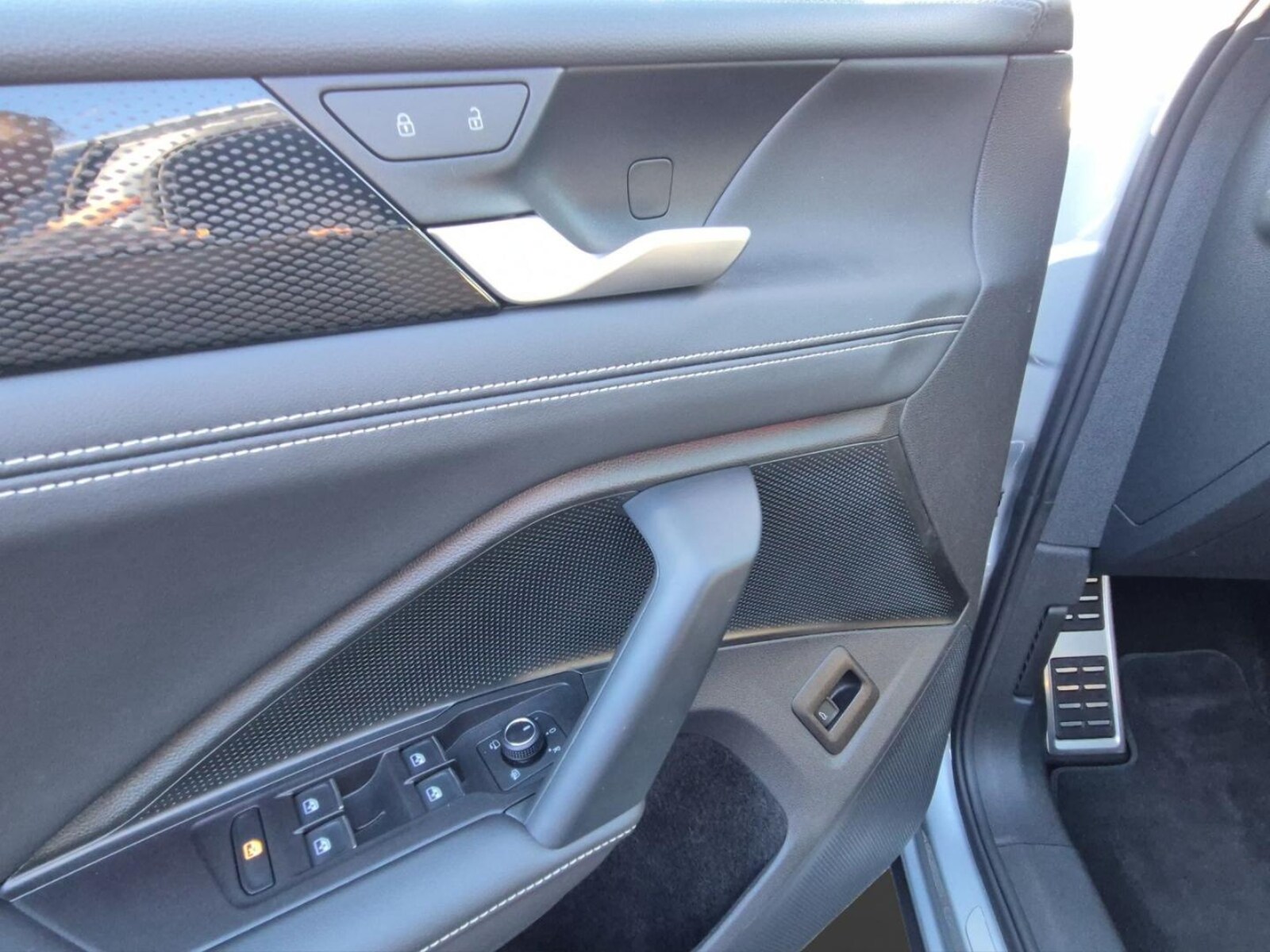 Volkswagen Tiguan – Bild 9