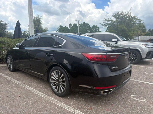 2017 Kia Cadenza