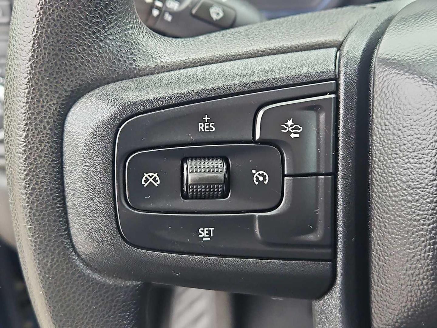 2024 GMC Sierra 1500 Pro - Photo 28
