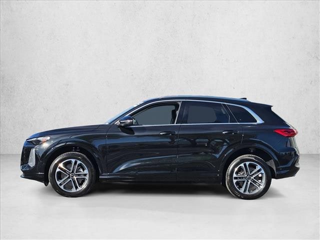 2025 Audi Q5 Premium - Photo 9