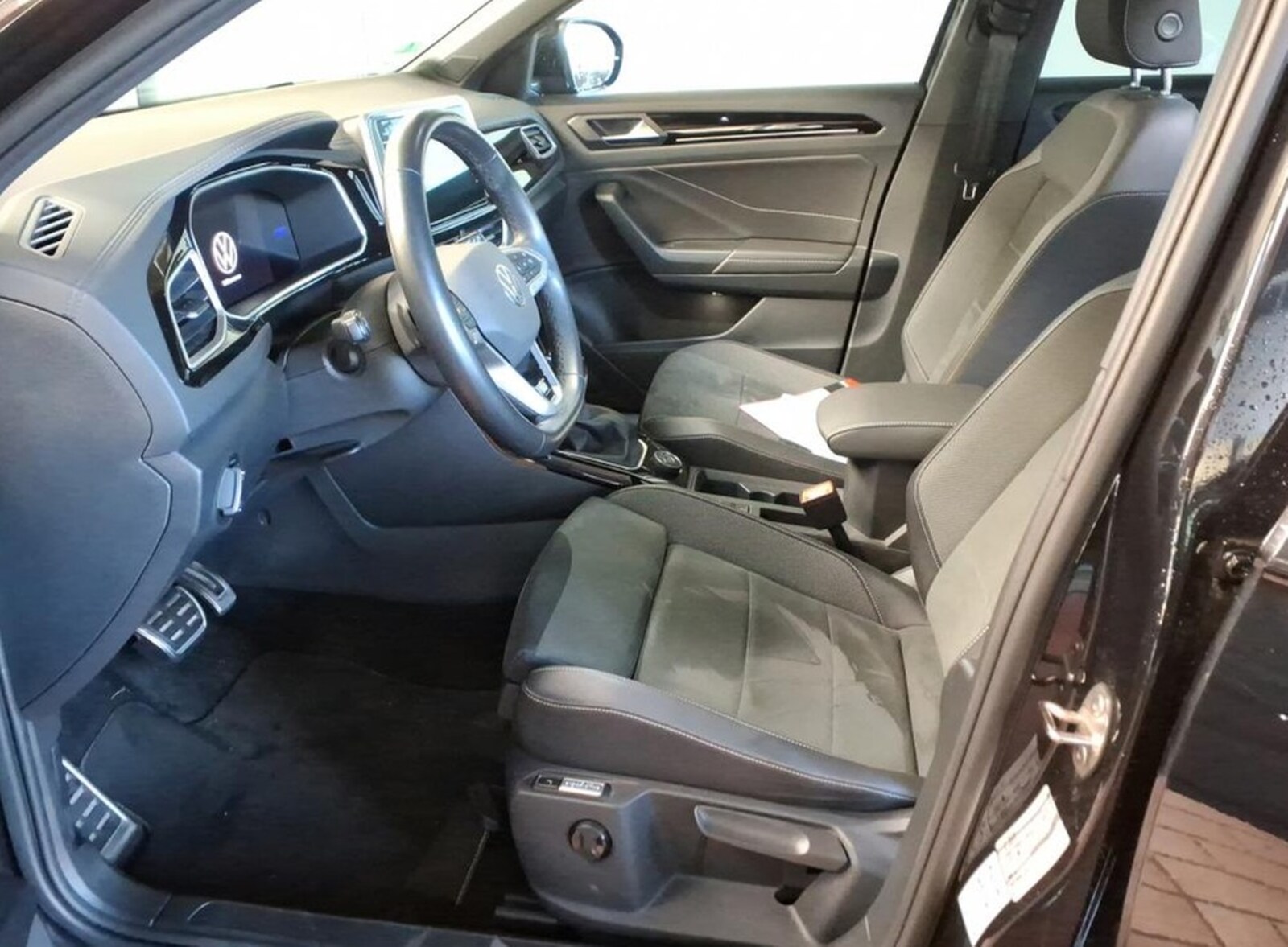 Volkswagen T-Roc – Bild 4