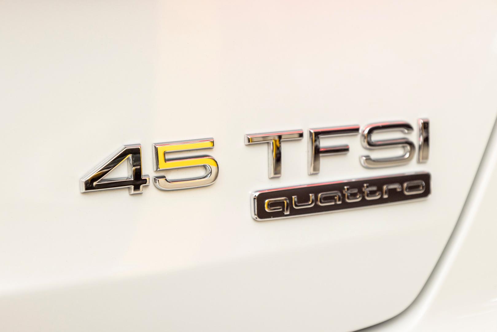Audi A6 Sedan