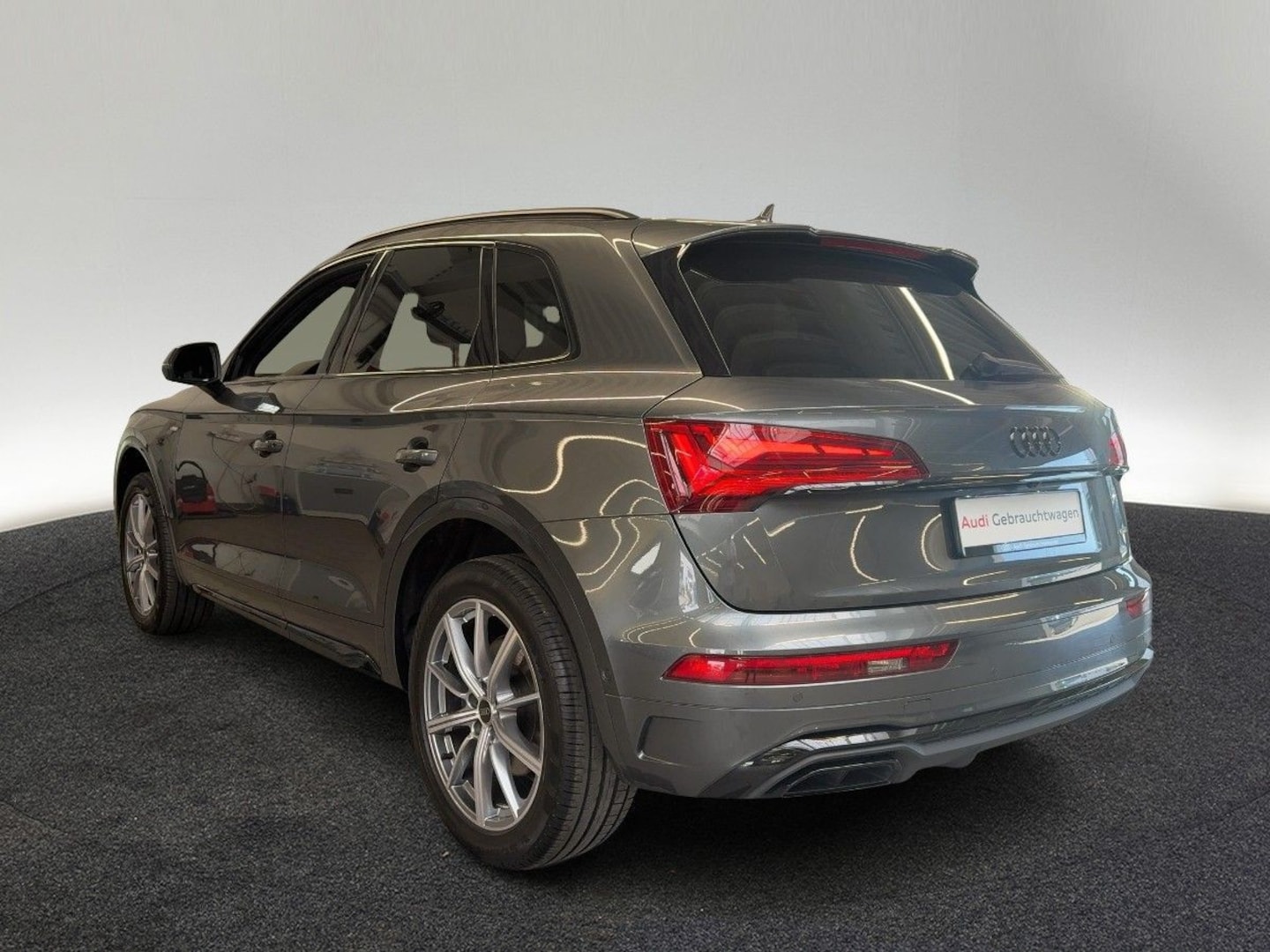 Bild über Audi Q5 40 TDI quattro 150 kW S tronic - für weitere Informationen kontaktieren Sie den Audi Partner