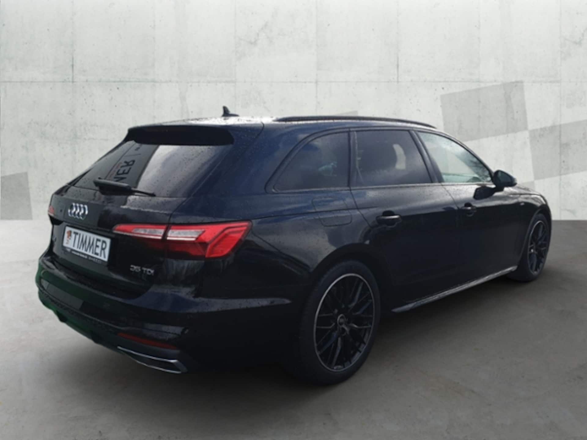 Audi A4 Avant S line