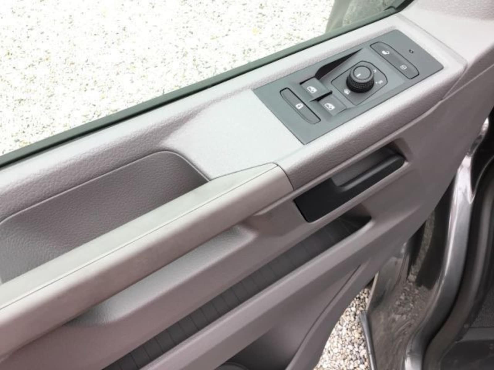 Volkswagen T6.1 Caravelle kurzer Radstand – Bild 15