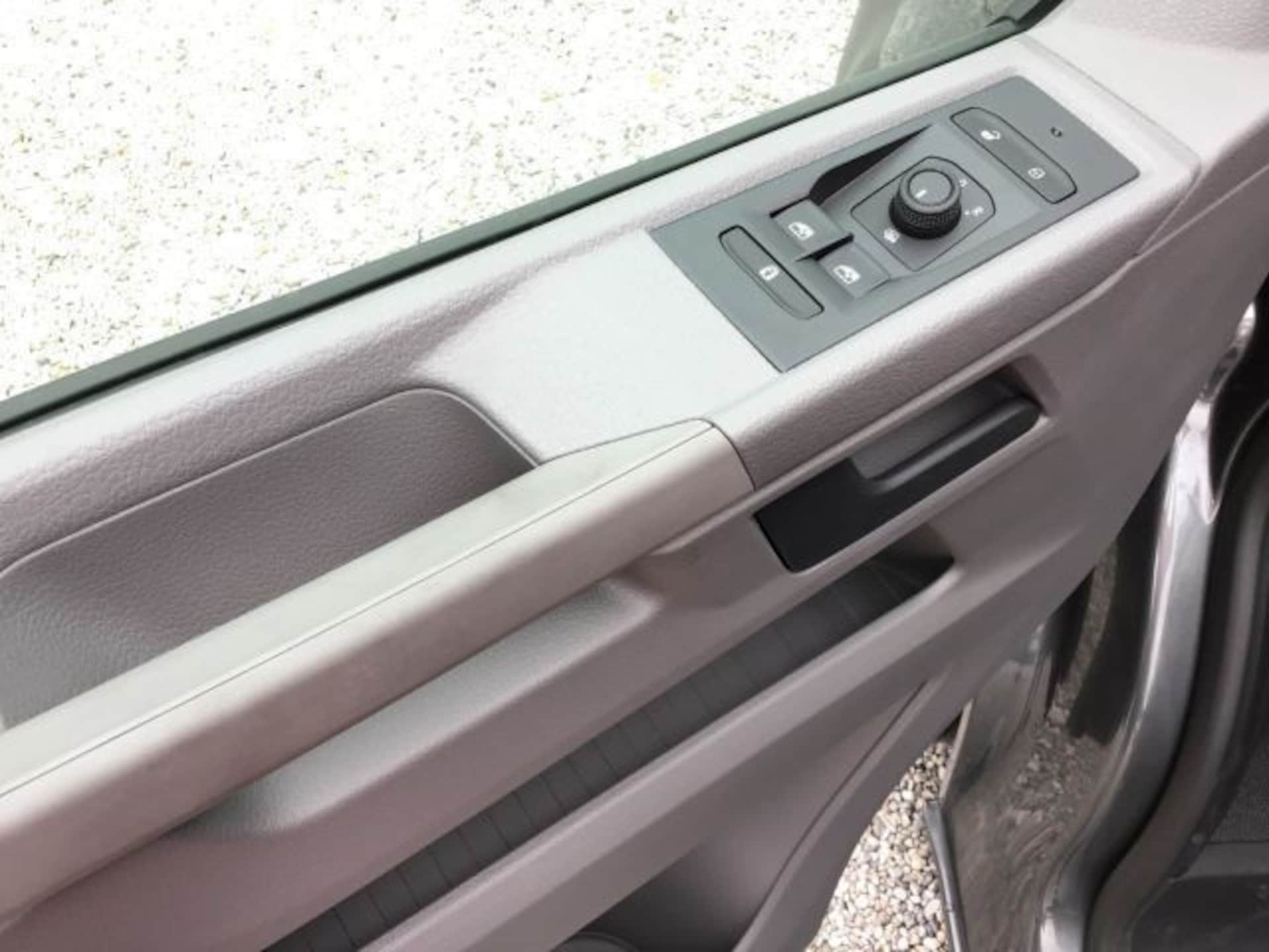 Volkswagen T6.1 Caravelle kurzer Radstand Trendline