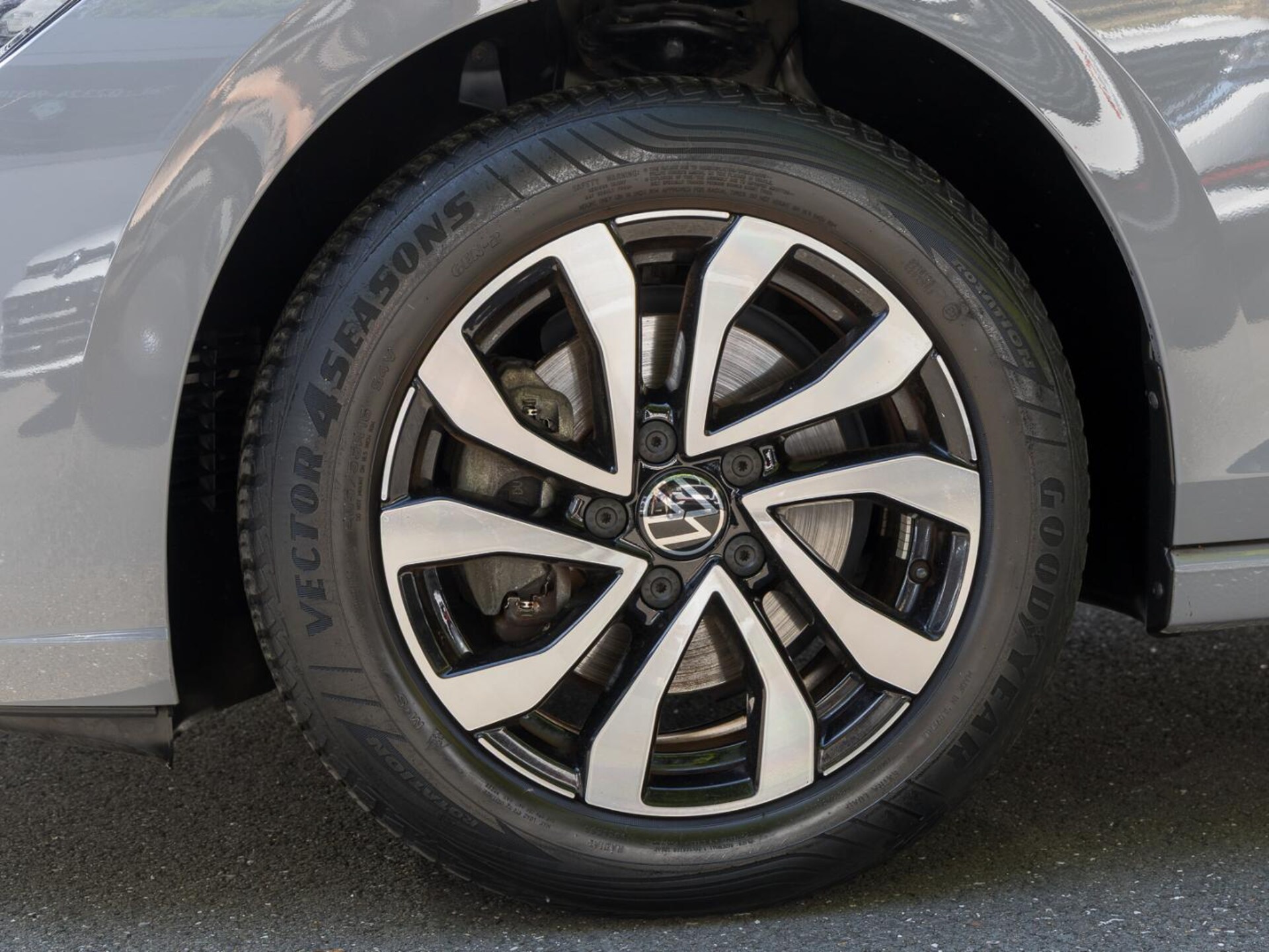 Volkswagen Golf Active