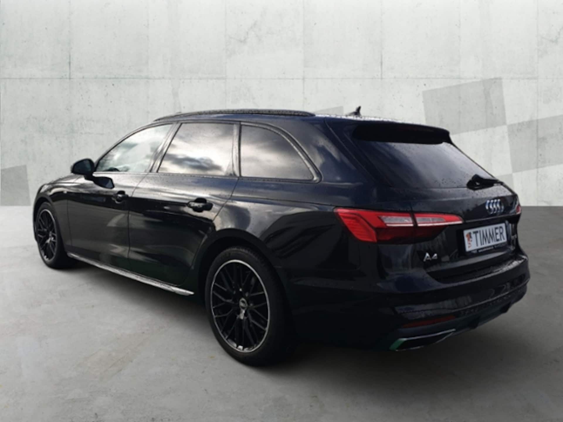 Audi A4 Avant S line
