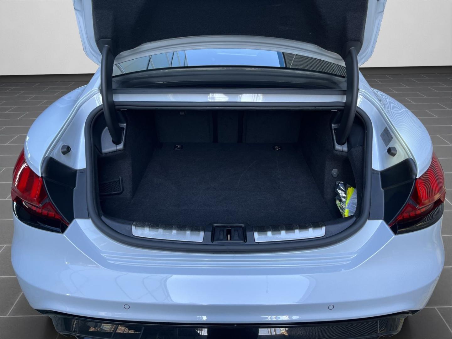 Image about Audi e-tron GT e-tron quattro