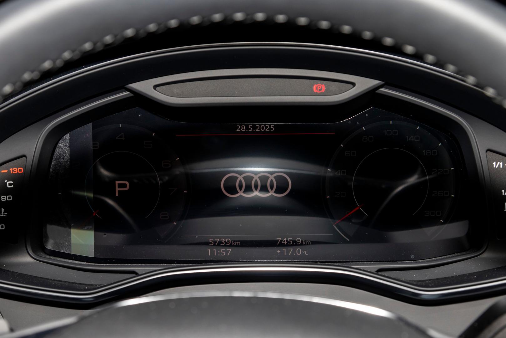 Audi A6 Sedan