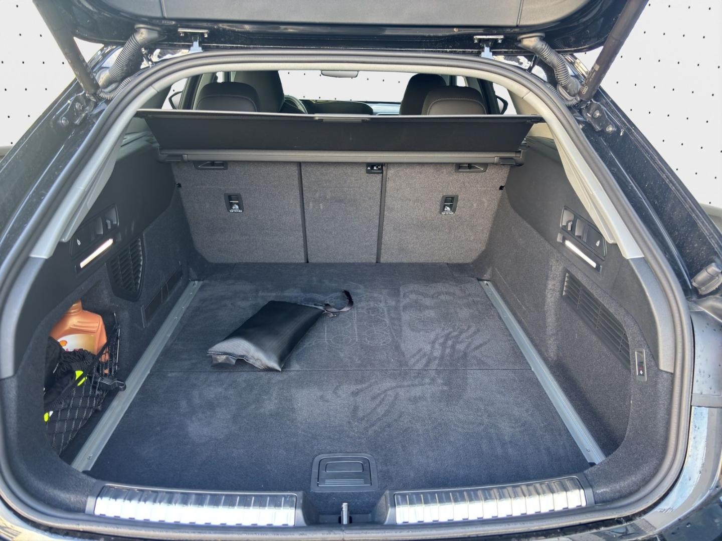 Bild über Audi A6 Avant TDI quattro 150 kW S tronic - für weitere Informationen kontaktieren Sie den Audi Partner