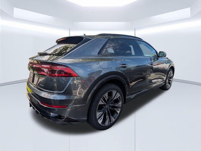 2026 Audi Q8