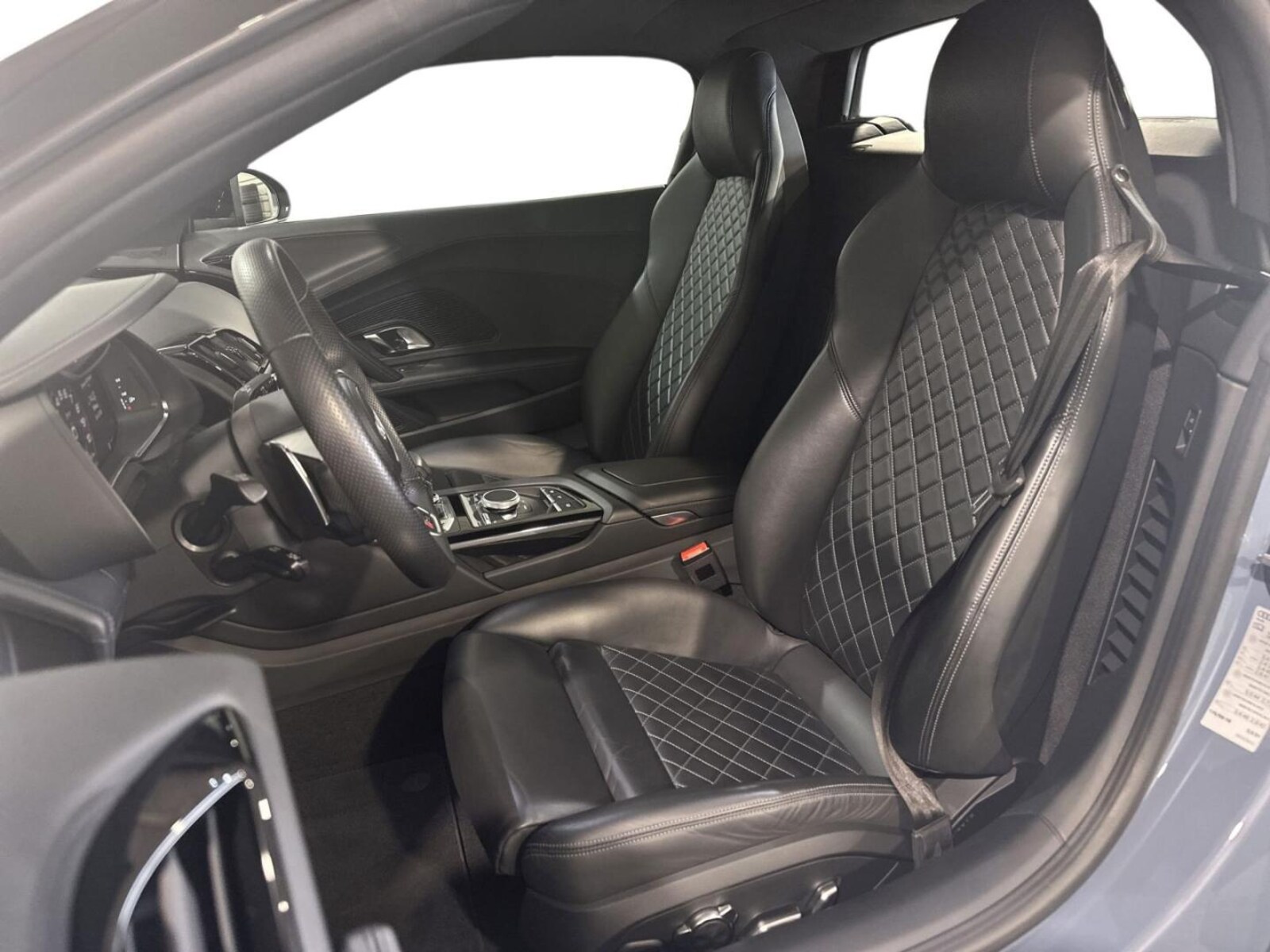 Audi R8 Spyder V10 performance RWD – Bild 9