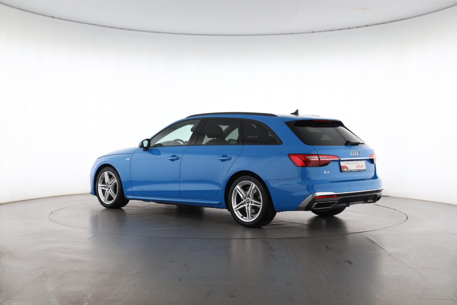 Audi A4 Avant S line