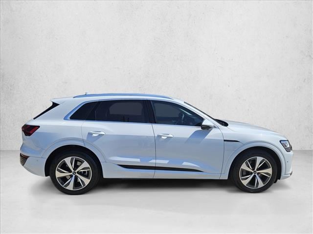 2024 Audi Q8 e-tron