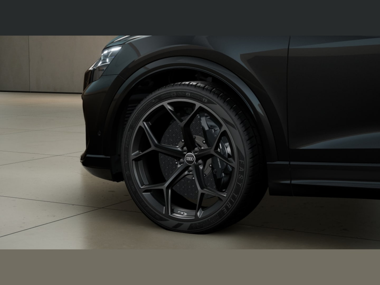 Bild über Audi RS Q8 SUV TFSI quattro 471 kW tiptronic - für weitere Informationen kontaktieren Sie den Audi Partner
