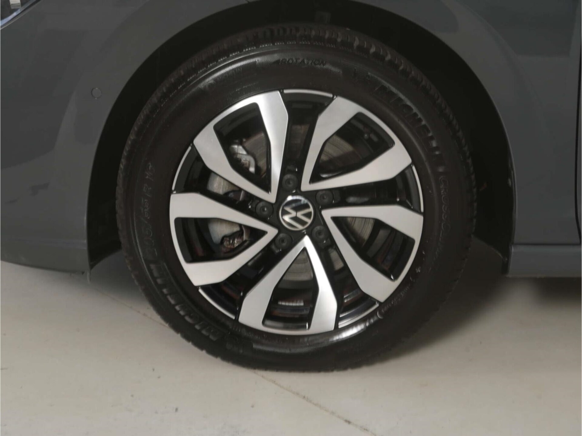 Volkswagen Golf Active