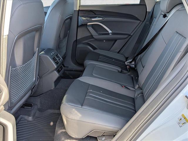 2025 Audi Q5 Premium - Photo 16