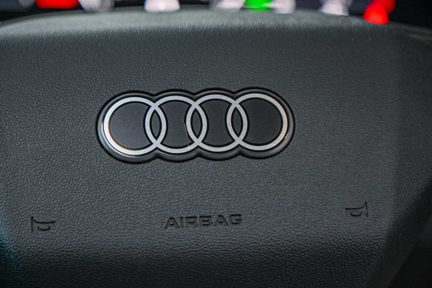Image about Audi SQ5 SUV TFSI 270 kW edition one