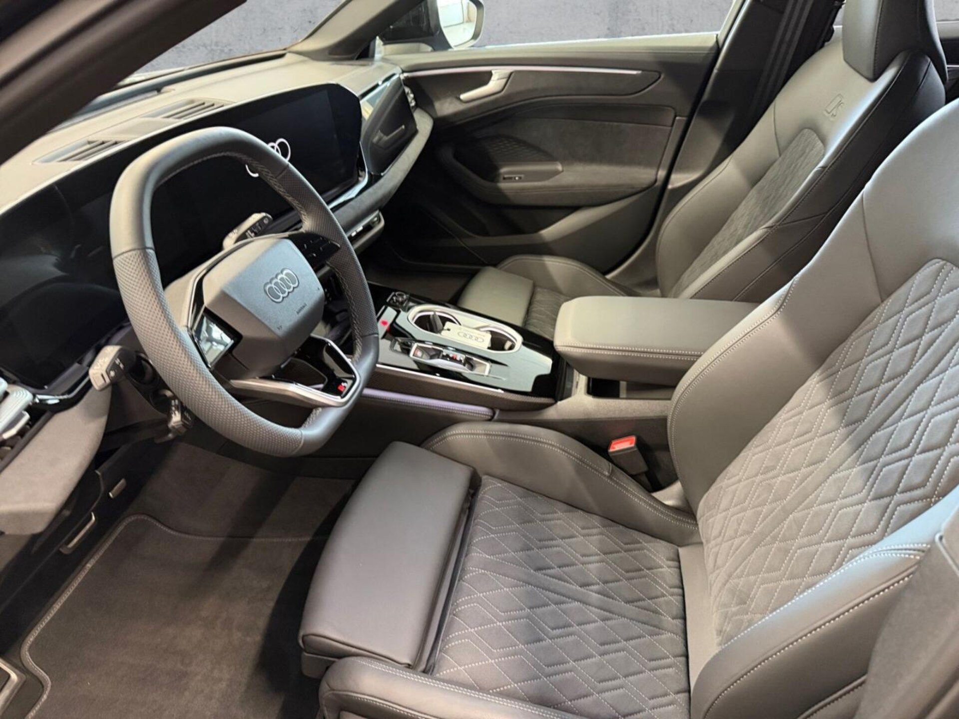 Audi A6 Avant edition one