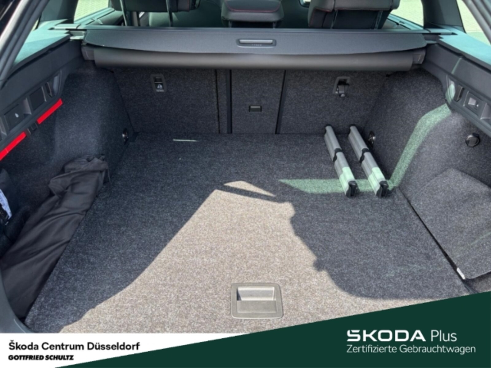 Škoda Octavia Combi – Bild 8