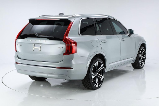 2025 Volvo XC90 Ultra - Photo 9