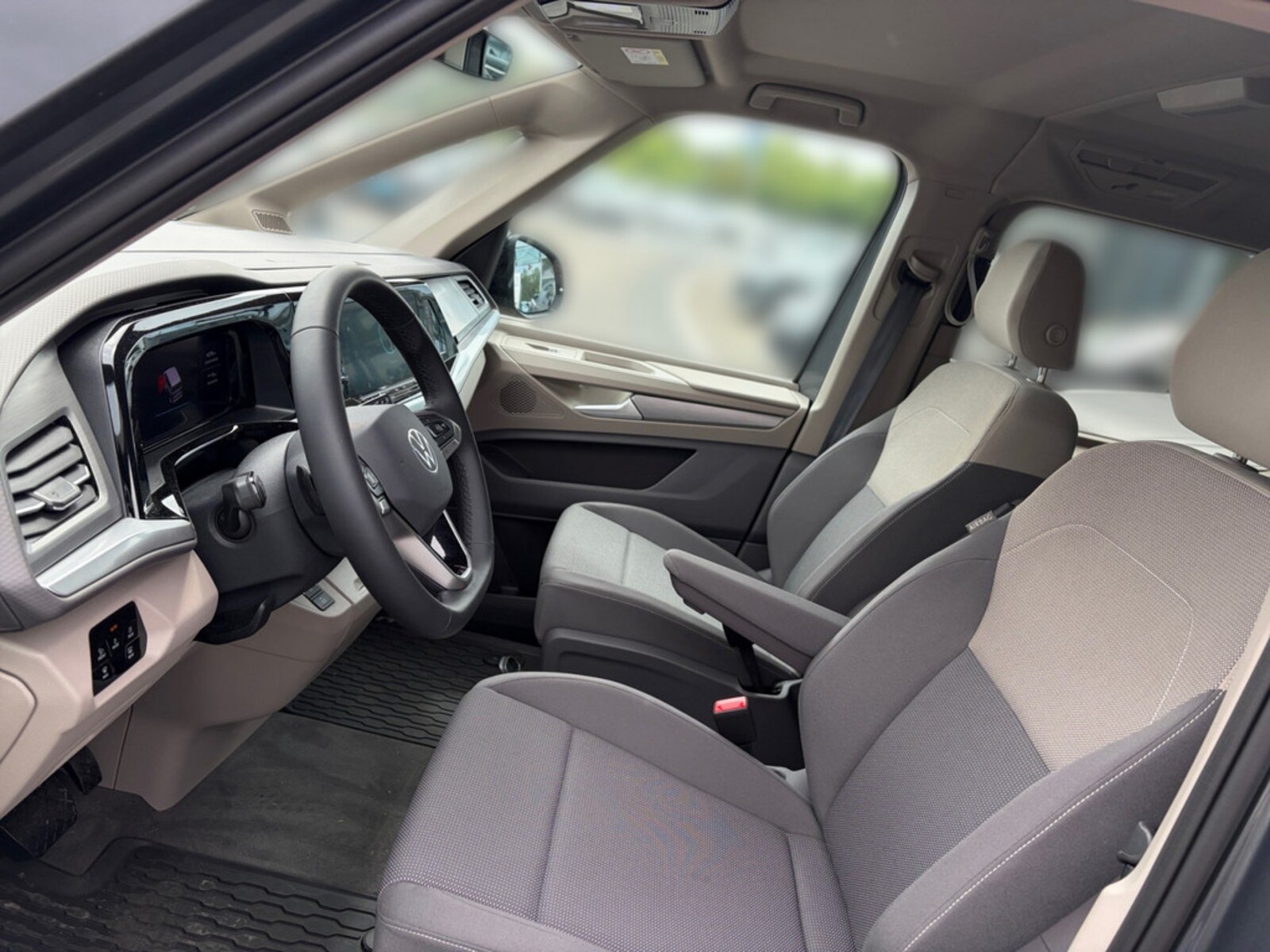 Volkswagen Multivan – Bild 9