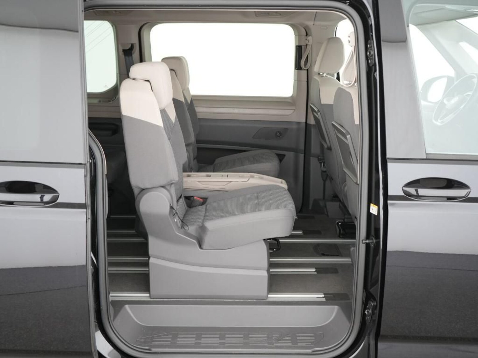 Volkswagen Multivan – Bild 8