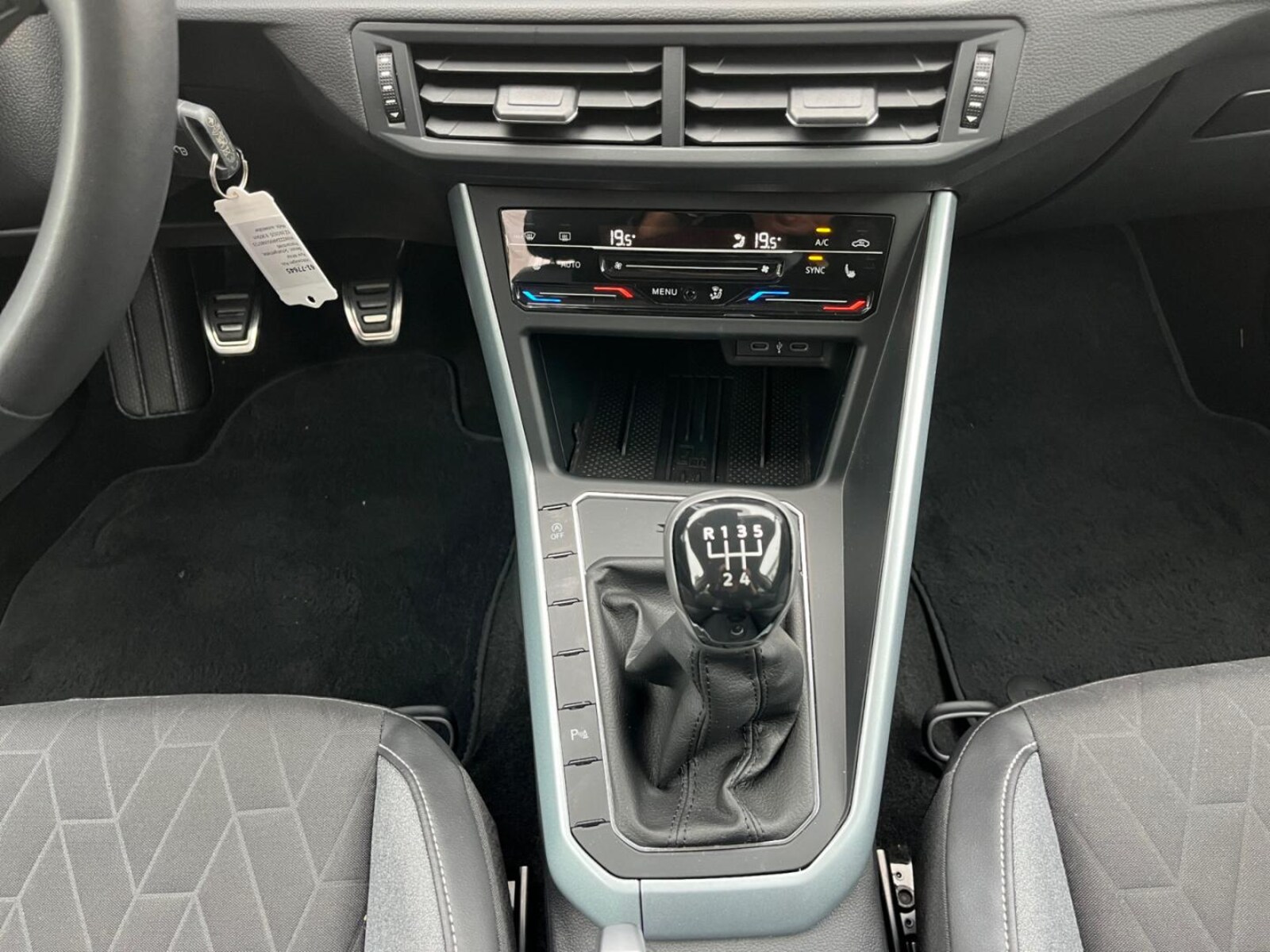 Volkswagen Polo – Bild 7